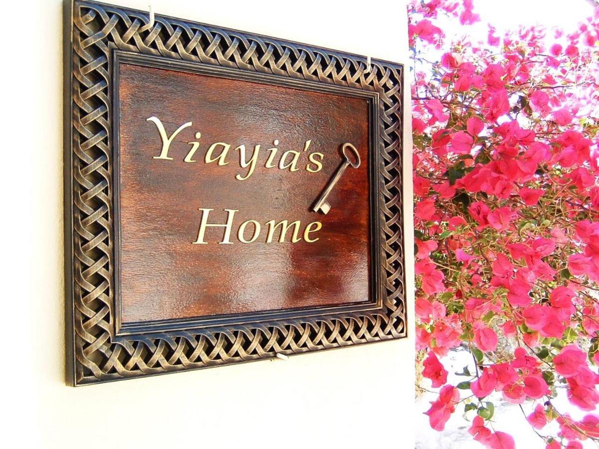 Yiayia'S Home Chalki Town Exterior photo